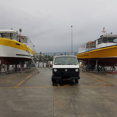 Hondarribia, barco, frontera, catamaran